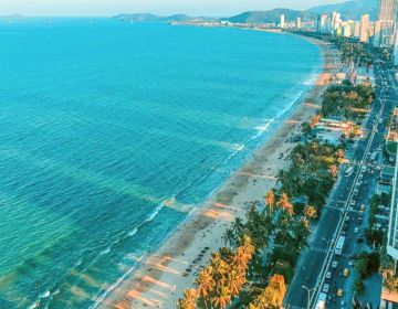 NHA TRANG - BIỂN XANH VẪY GỌI