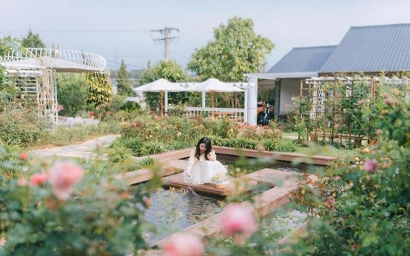 Thumbelina Zoom Image